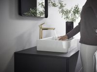 Vorschau: Hansgrohe Talis E Waschtischarmatur 240 ohne Ablaufgarnitur brushed bronze 71717140