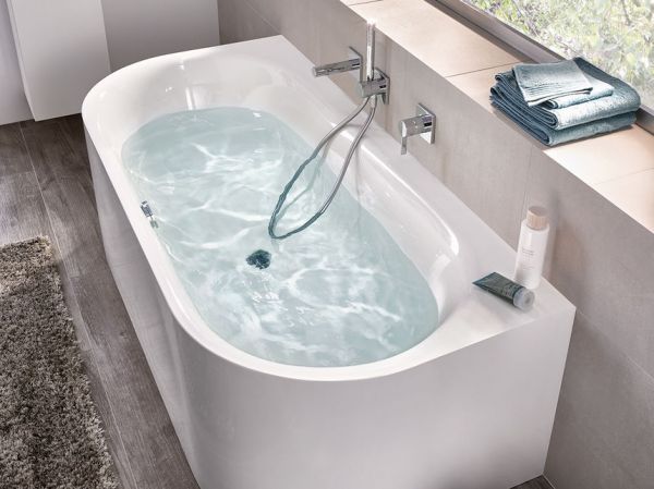 Bette BetteLux Oval I Silhouette Vorwand-Badewanne