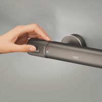 Vorschau: Grohe Precision Feel Thermostat-Brausebatterie mit ProGrip Rändelstruktur, hard graphite gebürstet 34790AL0