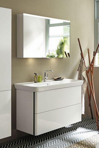 Burgbad Iveo Badmöbel-Set 120cm, Spiegelschrank, Keramik-Waschtisch und WT-Unterschrank weiß hochglanz 