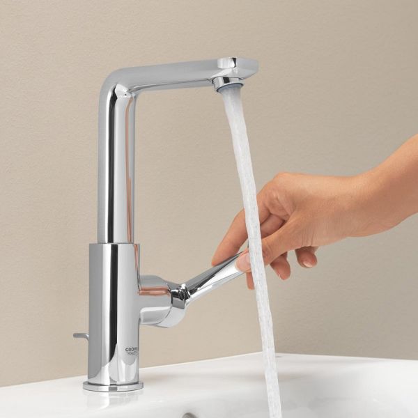 Grohe Lineare Wasserhahn L-Size mit Zugstangen-Ablaufgarnitur 23296001