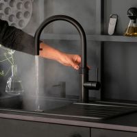 Vorschau: Quooker Flex Kochendwasser-Küchenarmatur schwarz matt COMBI - CUBE Gen. 1