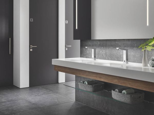 Grohe Eurocube E Infrarot-Elektronik für Waschtisch mit Mischung, Batteriebetrieb, chrom