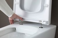 Vorschau: Duravit ME by Starck Wand-Tiefspül-WC, HygieneFlush, rimless, mit HygieneGlaze