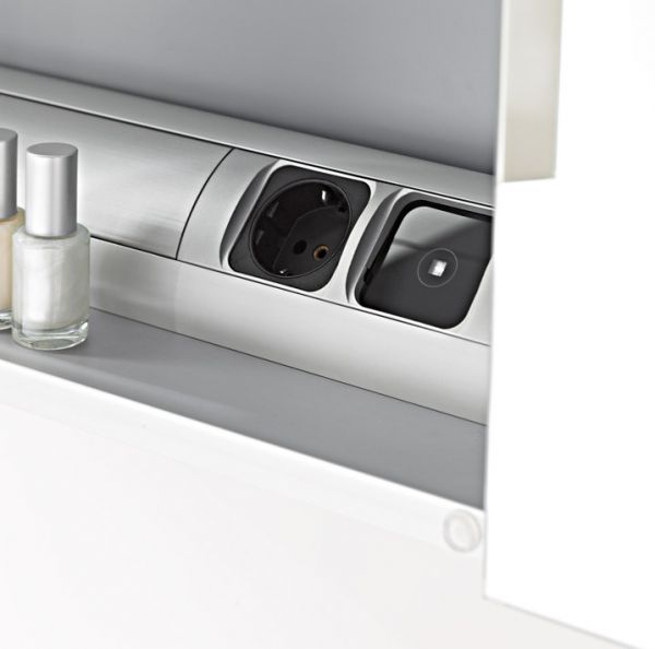 Villeroy&Boch More to See 14+ LED-Aufputz-Spiegelschrank mit Medizinbox, dimmbar, 80x75cm