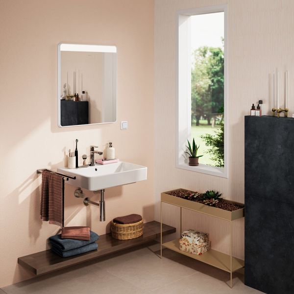 hansgrohe Xarita Lite Q Spiegel rechteckig, horizontale LED-Beleuchtung, Wandschalter
