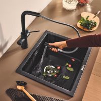 Vorschau: Grohe Blue 5-in-1-Armatur, L-Auslauf, ausziehbar, phantom black 