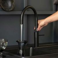 Quooker Fusion Round Kochendwasser-Küchenarmatur schwarz 3FRBLK