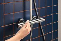 Vorschau: hansgrohe Activera S Duschsystem 240 1jet mit EcoSmart & Ecostat Fine Varia, chrom