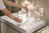 Vorschau: hansgrohe Neovis Q Waschtischarmatur 100 CoolStart mit Push-Open Ablaufgarnitur, chrom