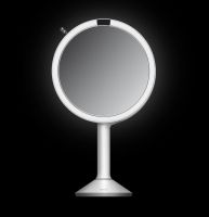 Vorschau: simplehuman Stand-Sensorkosmetikspiegel Ø20cm trio mit Touch-Helligkeitsregelung