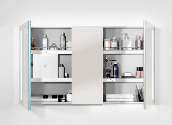 Villeroy&Boch More to See 14+ LED-Aufputz-Spiegelschrank mit Medizinbox, dimmbar, 130x75cm A4331300