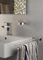 Vorschau: Grohe Essentials Cube Handtuchhalter 2-armig, 44cm, schwenkbar