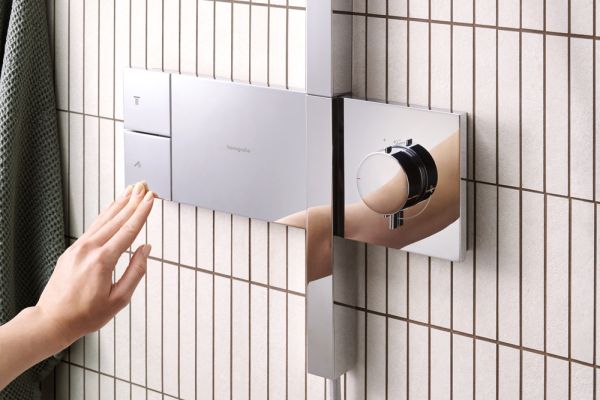 hansgrohe Raindance Alive Q Duschsystem 210/340 mit ShowerSelect Comfort, chrom