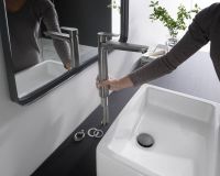 Vorschau: Hansgrohe Talis E Waschtischarmatur 240 ohne Ablaufgarnitur brushed black chrome 71717340