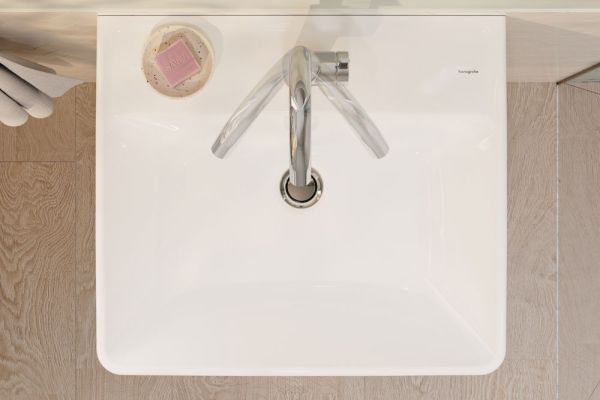 hansgrohe Zesis S Waschtischarmatur 210 mit Schwenkauslauf, Push-Open Ablaufgarnitur, chrom