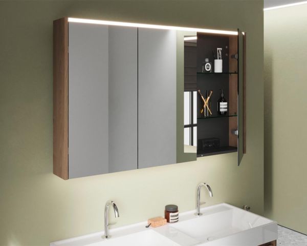 Burgbad Devio Spiegelschrank 120x76cm mit horizontaler LED-Beleuchtung, 3 Spiegeltüren