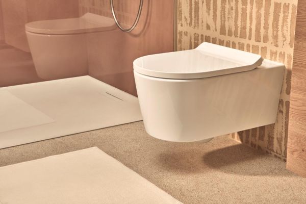 hansgrohe EluPura S WC mit WC-Sitz 540 AquaHelix Flush