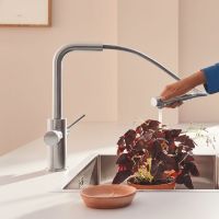 Vorschau: Grohe Blue Pure Minta Küchenarmatur mit Filterfunktion, herausziehbarer L-Auslauf, supersteel 30601DC0