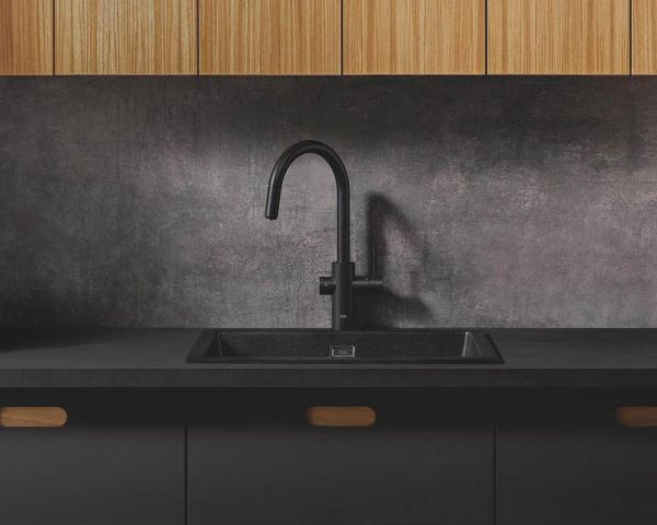Grohe Blue Professional C-Auslauf Set, herausziehbar, Filterfunktion & Sprudelfunktion, velvet black 31325KS2