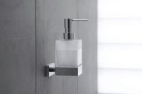 Vorschau: Duravit Karree Seifenspender wandhängend, chrom 0099541000