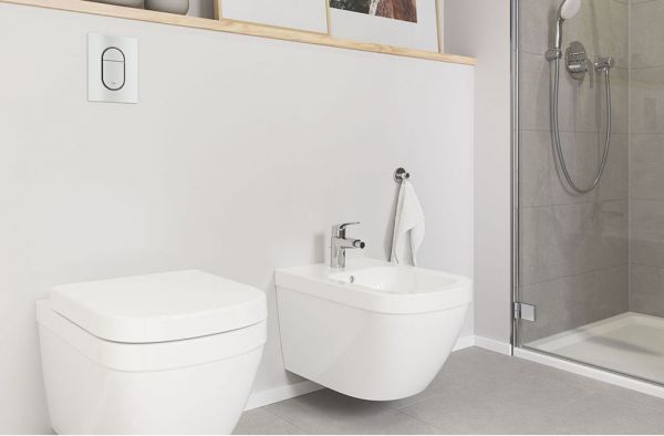 Grohe Arena Cosmopolitan S WC Betätigungsplatte, 2-Mengen- oder Start&Stopp-Betätigung, chrom 37624000