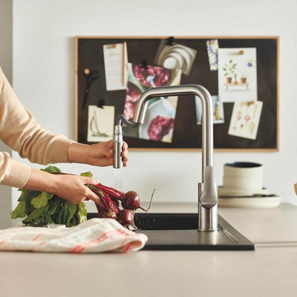 Grohe Eurosmart Einhand-Spültischbatterie mit herausziehbarer Dual Spülbrause, supersteel 30619DC0