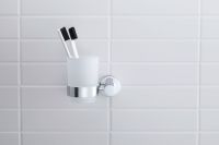 Vorschau: Duravit D-Code Zahnputzbecher wandhängend, links, chrom 0099191000