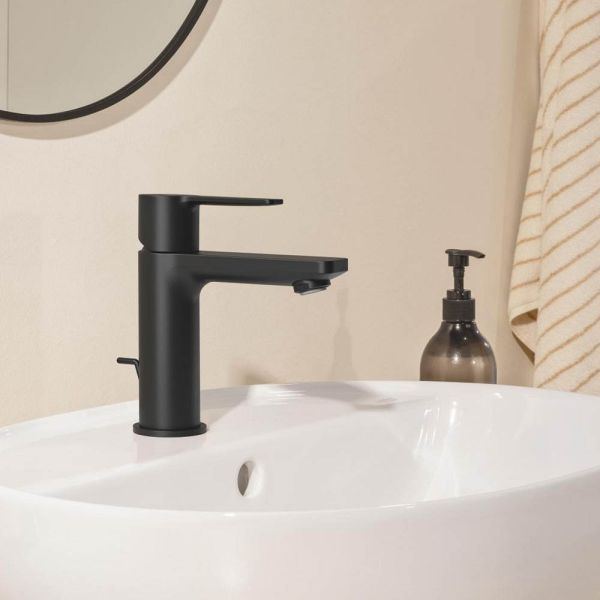 Grohe Lineare Einhand-Waschtischbatterie XS-Size Kaltstart, Ablaufgarnitur, schwarz matt 237902431