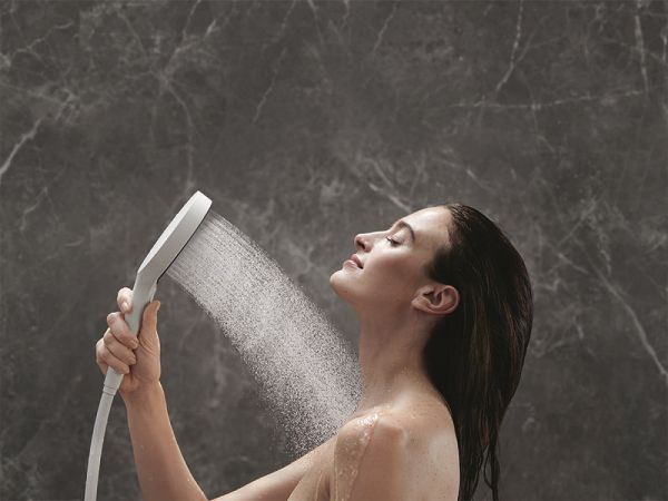 Hansgrohe Rainfinity Brausehalterset 130 3jet mit Brauseschlauch 1,25m