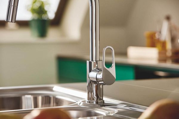 Grohe BauFlow Einhand-Küchenarmatur mit C-Auslauf, ausziehbar, chrom