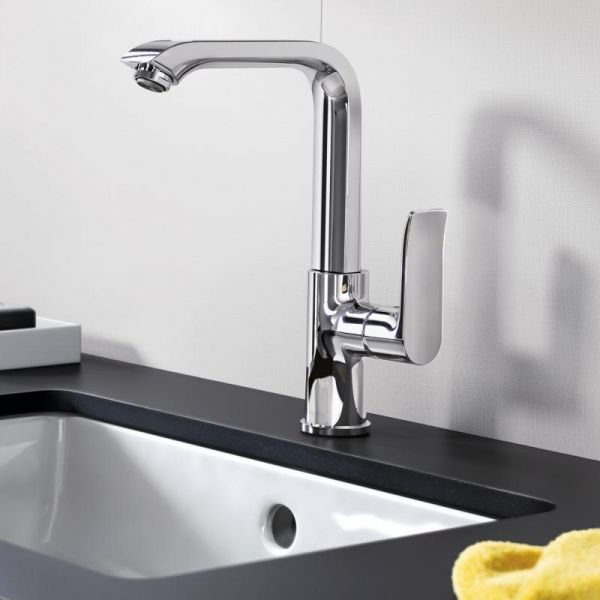 Hansgrohe Metris Einhebel-Waschtischmischer 230 mit Push-Open Ablaufgarnitur, chrom