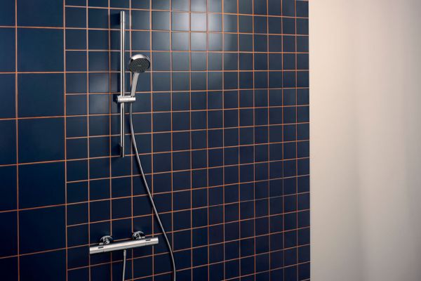 hansgrohe Activera Select S Brausesystem Aufputz mit Thermostat, EcoSmart, chrom