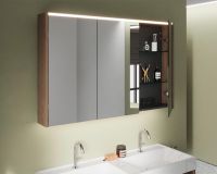 Vorschau: Burgbad Devio Spiegelschrank 120x76cm mit horizontaler LED-Beleuchtung, 3 Spiegeltüren