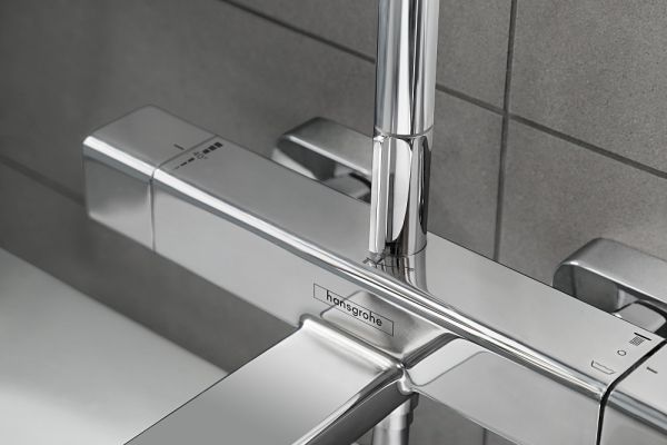 Hansgrohe Croma E Showerpipe 280 1jet mit Wannenthermostat CoolContact, chrom