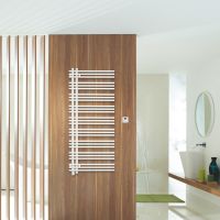 Vorschau: Zehnder Yucca Asym Badheizkörper einlagig, Elektrobetrieb