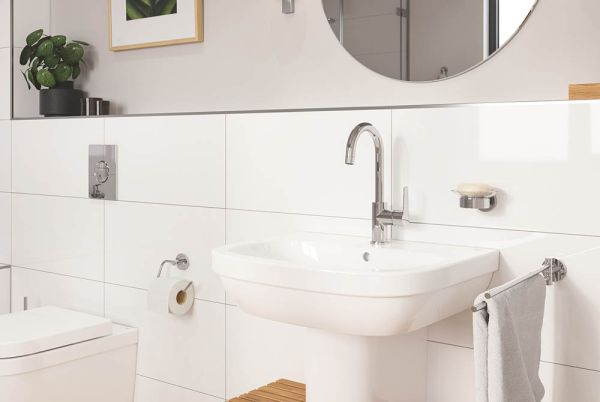 Grohe Eurosmart Waschtischbatterie L-Size mit Ablaufgarnitur, schwenkbar, chrom 23537003 