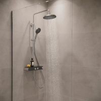 Vorschau: Duravit ShowerSystem Duschsystem mit höhenverstellbarer Regendusche, Thermostat, Ablage, chrom/schw