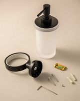 Vorschau: Cosmic Start Wand-Seifenspender 200ml, chrom