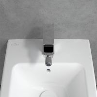 Vorschau: Villeroy&Boch Architectura Square Einhebel-Bidetarmatur mit Ablaufgarnitur