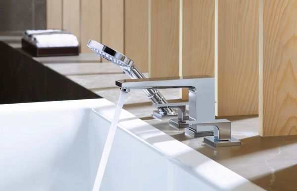 Hansgrohe Metropol 4-Loch Wannenrandarmatur mit Hebelgriffen und Secuflex, chrom