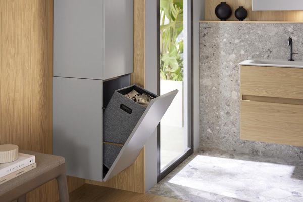 Burgbad Sys30 MagicTwist Drehschrank mit Wäschekippe